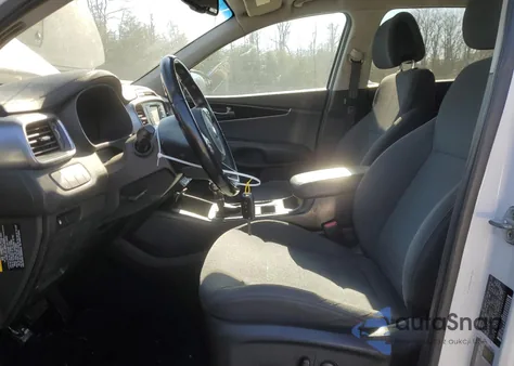 2016 Kia Sorento Lx z USA, uszkodzony, nr VIN 5XYPG4A39GG055111